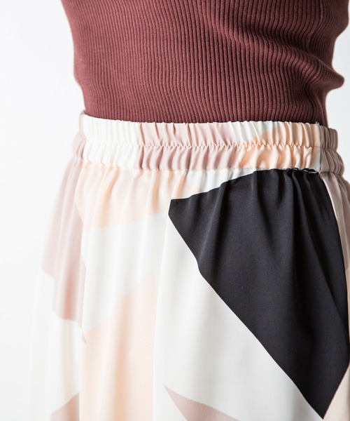 MILLION CARATS（ミリオンカラッツ）の「【STYLE4】幾何学スカートセットアップ（ワンピース・レディース・ピンク/ミント・FREE）」の14枚目の写真