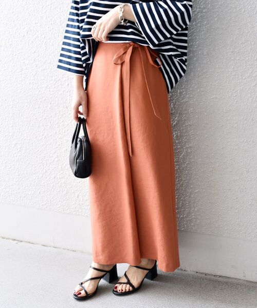 SHIPS（シップス）の「スラブツイルラップスカート◆（スカート・レディース・ベージュ/オレンジ・38/36）」の12枚目の写真