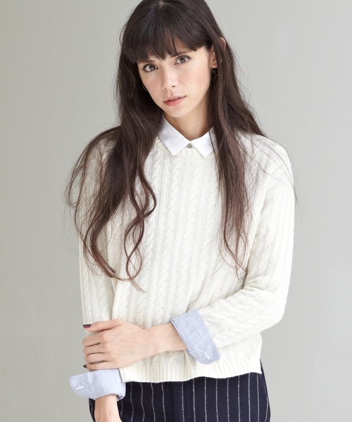 green label relaxing(グリーンレーベルリラクシング)の「GC W/CA CABLE C/N POニット(ニット/セーター・レディース・オフホワイト/グレー/ケリー/ネイビー・フリー)」の1枚目の写真