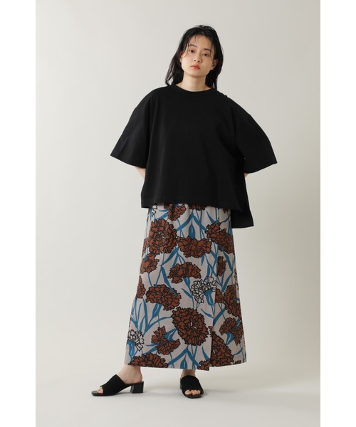 mici（ミチ）の「(mici)バックリボンビッグTシャツ（スウェット・レディース・ブラック/ホワイト系その他・ONE SIZE）」の7枚目の写真