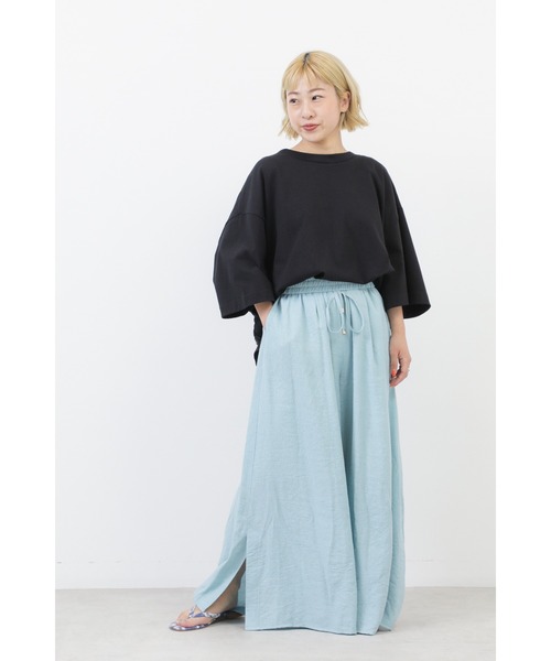 mici（ミチ）の「(mici)バックリボンビッグTシャツ（スウェット・レディース・ブラック/ホワイト系その他・ONE SIZE）」の16枚目の写真