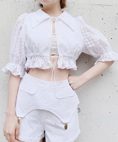 lilLilly(リルリリー)の「コットンレーブラウス(Tシャツ/カットソー・レディース・ホワイト/ブラック/ブルー・FREE)」の17枚目の写真