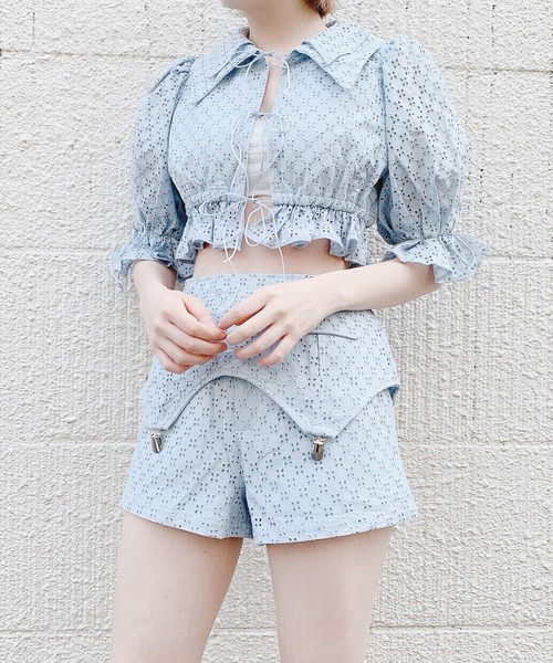 lilLilly(リルリリー)の「コットンレーブラウス(Tシャツ/カットソー・レディース・ホワイト/ブラック/ブルー・FREE)」の21枚目の写真