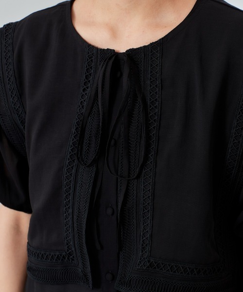 cepo（セポ）の「付け襟フラップマルチブラウス（シャツ/ブラウス・レディース・ブラック/オフホワイト/イエロー・M）」の17枚目の写真