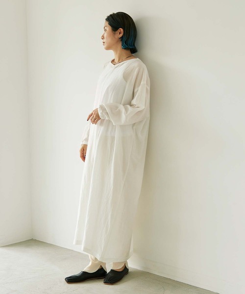 nitca（ニトカ）の「C/Cu/Liローン 平面オーバーワンピース（ワンピース・レディース・ホワイト/ベージュ/チャコールグレー/ブルー・FREE）」の6枚目の写真