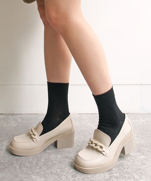 byあしながおじさん（バイアシナガオジサン）の「厚底ローファーパンプス　-8980615（ローファー・レディース・グリーン/アイボリー/ブラック/ブラウン・23.0cm/23.5cm/24.5cm/24.0cm/22.5cm）」の7枚目の写真