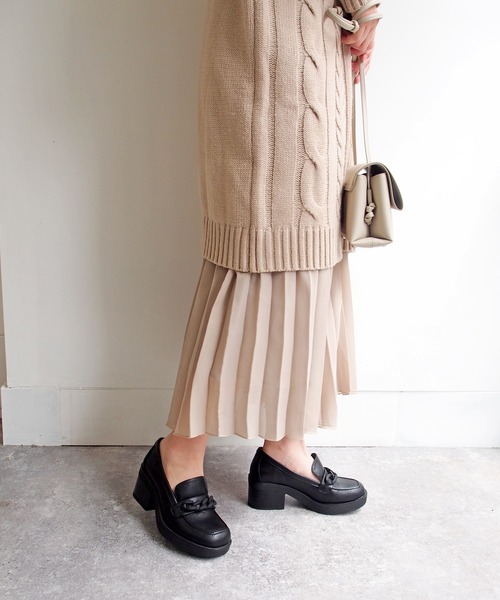 byあしながおじさん（バイアシナガオジサン）の「厚底ローファーパンプス　-8980615（ローファー・レディース・グリーン/アイボリー/ブラック/ブラウン・23.0cm/23.5cm/24.5cm/24.0cm/22.5cm）」の15枚目の写真