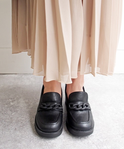 byあしながおじさん（バイアシナガオジサン）の「厚底ローファーパンプス　-8980615（ローファー・レディース・グリーン/アイボリー/ブラック/ブラウン・23.0cm/23.5cm/24.5cm/24.0cm/22.5cm）」の16枚目の写真