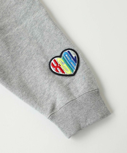X-girl(エックスガール)の「PRISM PATCH CROPPED CREW SWEAT TOP(スウェット・レディース・ベージュ/ブラック/アッシュ/ライトブルー・S/M)」の9枚目の写真
