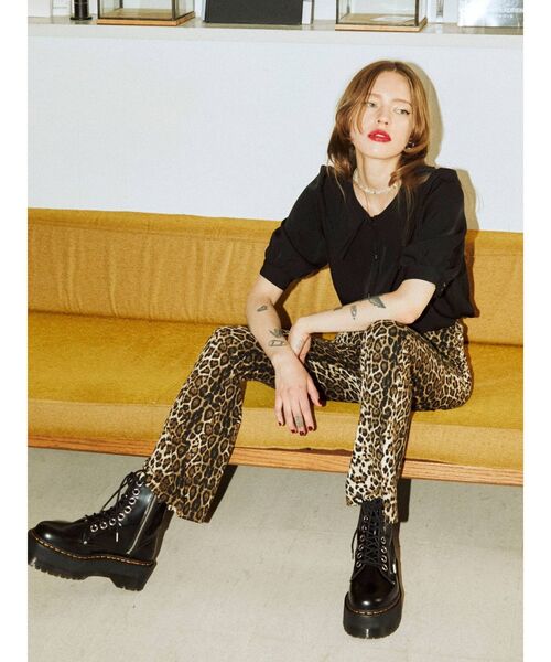 jouetie（ジュエティ）の「ダブルBIGカラーブラウス（シャツ/ブラウス・レディース・アイボリー/ブラック/ブルー/その他1・MEDIUM）」の8枚目の写真