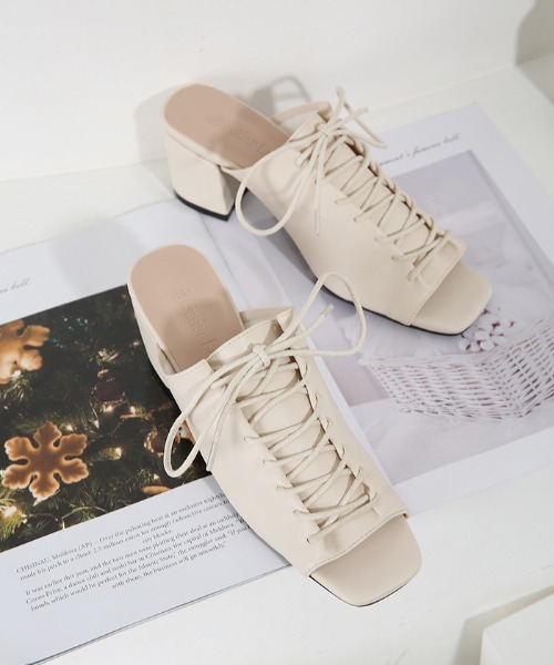 Futier land（フューティアランド）の「オープントゥレースアップサボ（サンダル・レディース・ライトベージュ/アイボリー/モカ・37/39/36/38/40）」の12枚目の写真