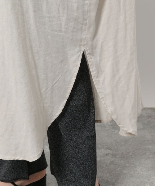 LAKOLE（ラコレ）の「ダブルガーゼバンドカラーワンピース / 950869（シャツワンピース・レディース・オフホワイト/スミクロ/ブラウン・SMALL/MEDIUM）」の21枚目の写真