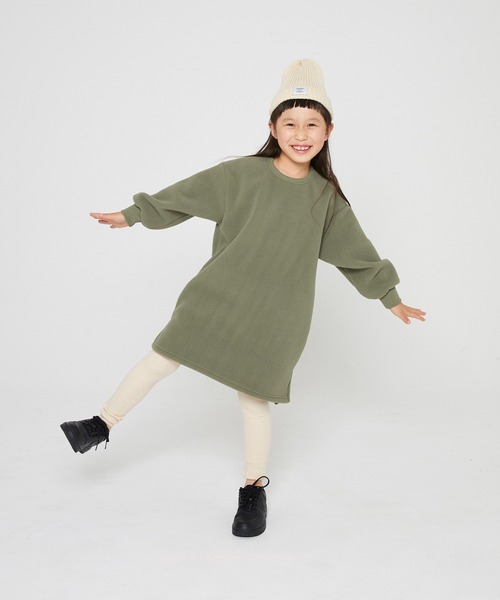 GENERATOR（ジェネレーター）の「GENERATOR/ジェネレーター  フリースワンピース（ワンピース・キッズ・ブラック/ベージュ/カーキ・L/XL/M/S）」の3枚目の写真