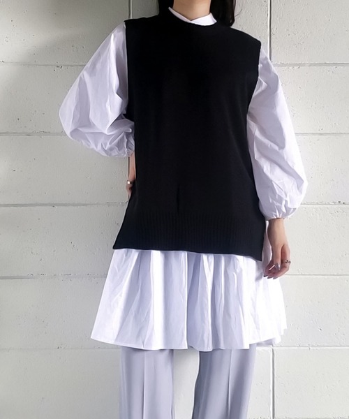 me+em select（ミームセレクト）の「【 8color 】バックオープンスリットニットベスト（ベスト・レディース・ブラック/ベージュ/ネイビー/ブラウン/カーキ/ピンク/アイボリー/スモークピンク・FREE）」の19枚目の写真