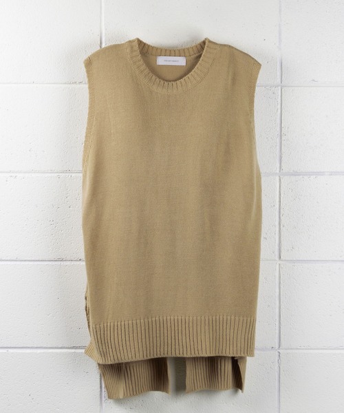 me+em select（ミームセレクト）の「【 8color 】バックオープンスリットニットベスト（ベスト・レディース・ブラック/ベージュ/ネイビー/ブラウン/カーキ/ピンク/アイボリー/スモークピンク・FREE）」の20枚目の写真