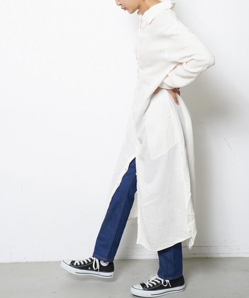 lacausa(ラコーザ)の「LACAUSA Soft Gauze Shirtdress(シャツワンピース・レディース・オフホワイト・SMALL)」の1枚目の写真