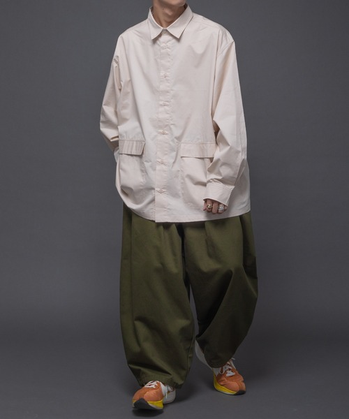 kutir（クティール）の「ワイドタックバルーンパンツ（その他パンツ・メンズ・ブラック/ベージュ/カーキ/その他・SMALL/MEDIUM/LARGE）」の16枚目の写真