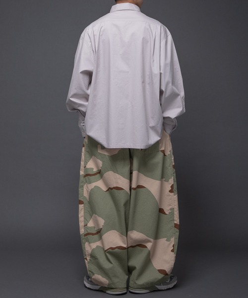 kutir（クティール）の「ワイドタックバルーンパンツ（その他パンツ・メンズ・ブラック/ベージュ/カーキ/その他・SMALL/MEDIUM/LARGE）」の14枚目の写真