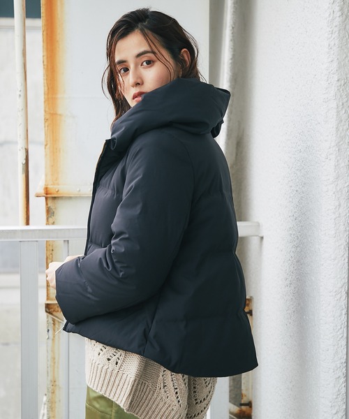 un dix cors（アンディコール）の「リッチ感漂う本命アウター　シームレスショールカラーダウン（ダウンジャケット/コート・レディース・ブラック/チャコールグレー/ベージュ・FREE）」の4枚目の写真