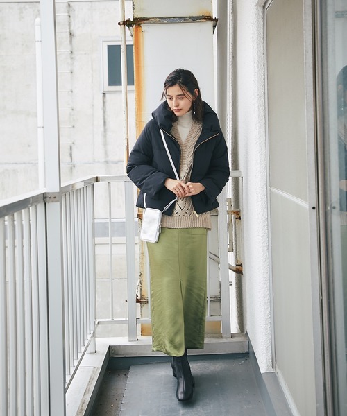 un dix cors（アンディコール）の「リッチ感漂う本命アウター　シームレスショールカラーダウン（ダウンジャケット/コート・レディース・ブラック/チャコールグレー/ベージュ・FREE）」の12枚目の写真