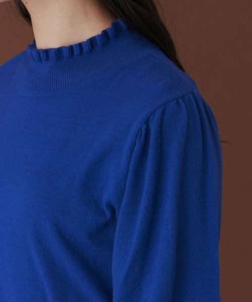 MERLOT（メルロー）の「たっぷり袖フリルニット（ニット/セーター・レディース・ブラック/ブルー/レッド/ナチュラル・FREE）」の14枚目の写真