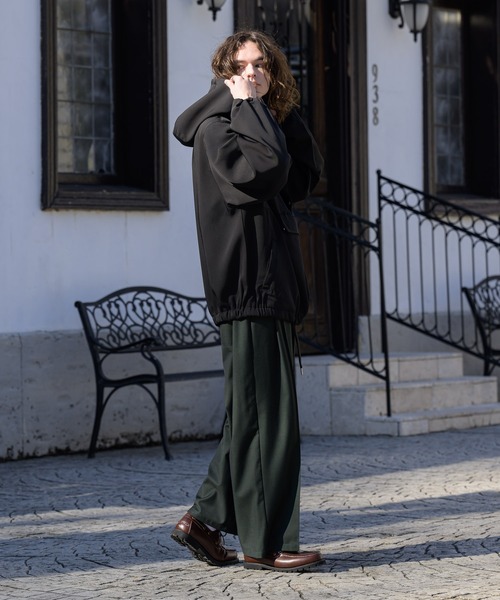 CASPER JOHN（キャスパージョン）の「Drape anorak/ドレープアノラック（その他トップス・メンズ・ブラック/ベージュ・SMALL/MEDIUM/LARGE）」の4枚目の写真