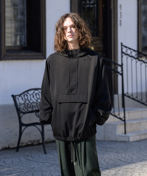 CASPER JOHN（キャスパージョン）の「Drape anorak/ドレープアノラック（その他トップス・メンズ・ブラック/ベージュ・SMALL/MEDIUM/LARGE）」の7枚目の写真