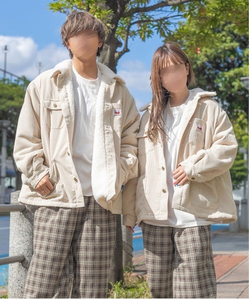 PairPair（ペアペア）の「裏ボアコーデュロイブルゾン(ユニセックス)（ブルゾン・レディース・カーキ/アイボリー/モカ/グレイッシュブルー・MEDIUM/LARGE）」の2枚目の写真