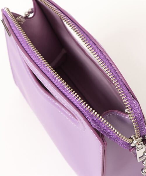 cache cache（カシュ カシュ）の「カシュカシュ cachecache / アシンメトリーくり手ミニチェーンショルダー（ショルダーバッグ・レディース・ブラック/レッド/シルバー/アイボリー/ラベンダー/ベージュ系その他・FREE）」の12枚目の写真