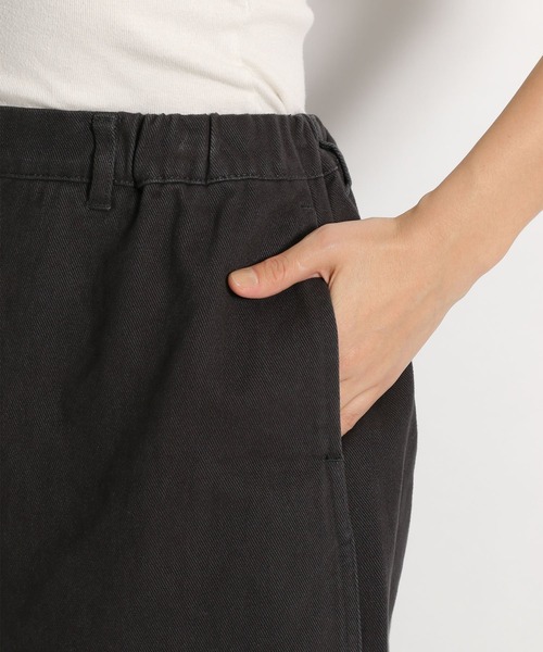 niko and...（ニコアンド）の「起毛アソート柄コクーンパンツ（その他パンツ・レディース・レッド/セージグリーン/モカ/チャコール・MEDIUM/LARGE）」の15枚目の写真