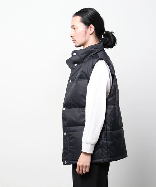 CLAMP（クランプ）の「CLAMP/クランプ/Down vest（lartge fit)（ベスト・メンズ・ブラック/ブラウン/レッド・3）」の5枚目の写真