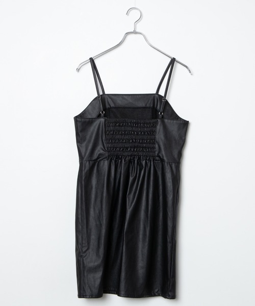 WEGO（ウィゴー）の「WEGO/フェイクレザーキャミワンピ（ワンピース・レディース・ブラック・FREE）」の13枚目の写真