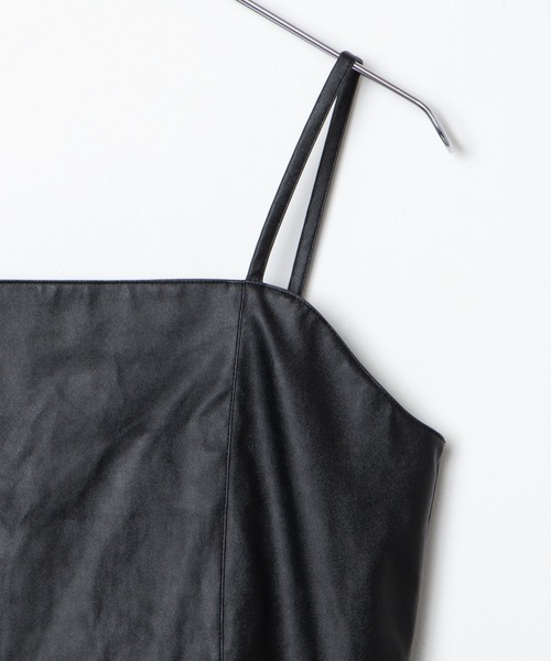 WEGO（ウィゴー）の「WEGO/フェイクレザーキャミワンピ（ワンピース・レディース・ブラック・FREE）」の14枚目の写真