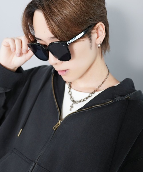 SPINNS（スピンズ）の「ビッグキャットアイ サングラス/太フレーム/UVカット/ユニセックス（サングラス・メンズ・ブラック/グリーン・ONESIZE）」の17枚目の写真