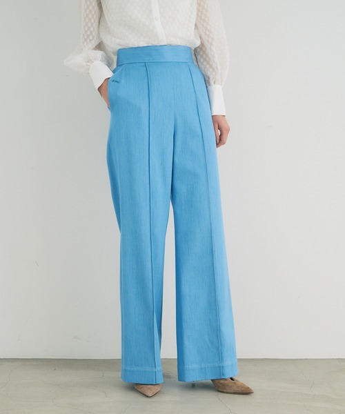 ANAYI(アナイ)の「デニムライクセミフレアパンツ(その他パンツ・レディース・ライトブルー/ダークインディゴブルー・38/36)」の8枚目の写真