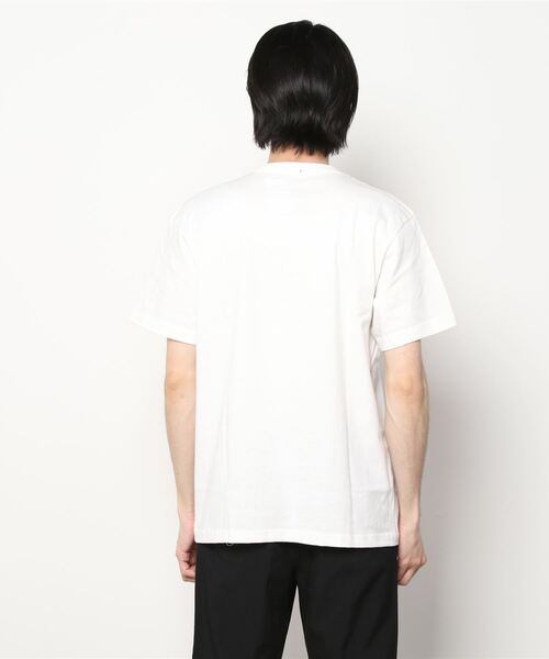 ROTAR(ローター)の「ROQ LOGO Tee(Tシャツ/カットソー・メンズ・ホワイト/ライトオリーブ/ブルー系その他/スミクロ・SMALL/MEDIUM/LARGE/X-LARGE)」の6枚目の写真