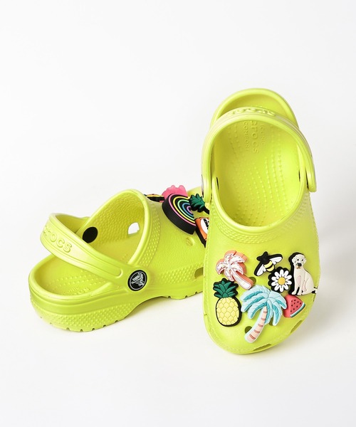 crocs(クロックス)の「クロックス クラシック クロッグ トドラー サンダル / crocs Classic Clog Toddler Sandal(サンダル・キッズ・ホワイト/ブラック/パープル/ネイビー/レッド/ピンク/オレンジ/ブルー/グリーン/ブルー系その他/イエロー系その他/レモンイエロー/ブルー系その他3/ブルー系その他2/オレンジ系その他3/グリーン系その他4/ピンク系その他6/レッド系その他/ベージュ/ピンク系その他7/ブルー系その他4・15cm/14cm/16.5cm/17.5cm/15.5cm)」の14枚目の写真