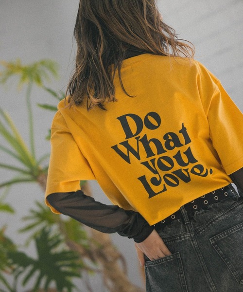 PBLIM（ページボーイリム）の「PAGEBOYLIM/DWYLロゴT（Tシャツ/カットソー・レディース・イエロー/グリーン/ホワイト×グリーン/ホワイト×ブルー/ブラック×レッド・MEDIUM/LARGE）」の5枚目の写真