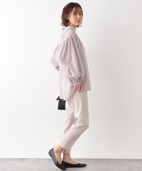 GLOBAL WORK(グローバルワーク)の「袖ボリュームブラウス/262127(シャツ/ブラウス・レディース・その他/スカイブルー/ホワイト/ブラック/ライトベージュ/パープル系その他2/ライトイエロー・MEDIUM/LARGE)」の9枚目の写真