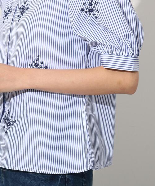 Cutie Blonde（キューティーブロンド）の「◆刺繍半袖ブラウス（シャツ/ブラウス・レディース・オフホワイト/ブルー系7・01/02/03）」の10枚目の写真