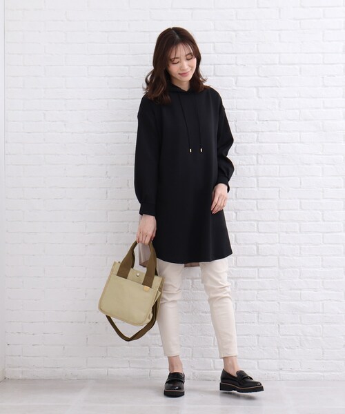 SHOO・LA・RUE(シューラルー)の「◆【多ポケット】キャンバス2WAYトート(トートバッグ・レディース・チャコールグレー/ダークブラウン/ブルー/ライトグリーン/ベージュ系その他7/ピンク系/ライトベージュ・00)」の15枚目の写真