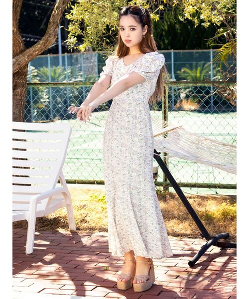 CALNAMUR(カルナムール)の「ウェッジサンダル(サンダル・レディース・ブラウン/アイボリー・LARGE/SMALL/MEDIUM)」の6枚目の写真