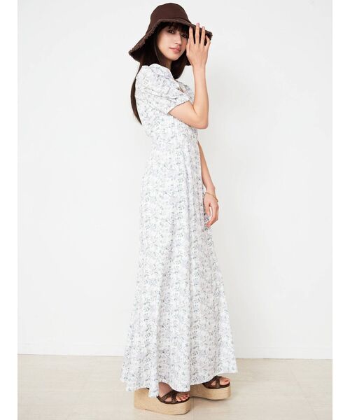 CALNAMUR(カルナムール)の「ウェッジサンダル(サンダル・レディース・ブラウン/アイボリー・LARGE/SMALL/MEDIUM)」の14枚目の写真