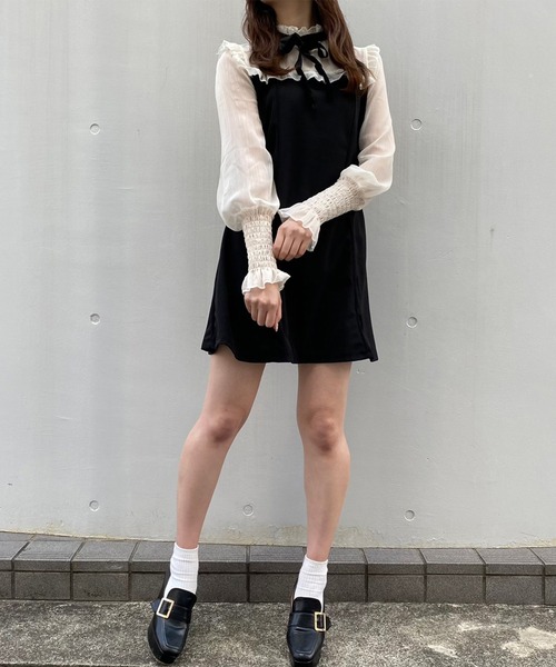 Crea titty&Co. PETIT(クレアティティーアンドコープチ)の「【Crea titty&Co.PETIT】デコルテフリルシフォンミニワンピース(ワンピース・レディース・ブラック・SMALL/MEDIUM)」の3枚目の写真