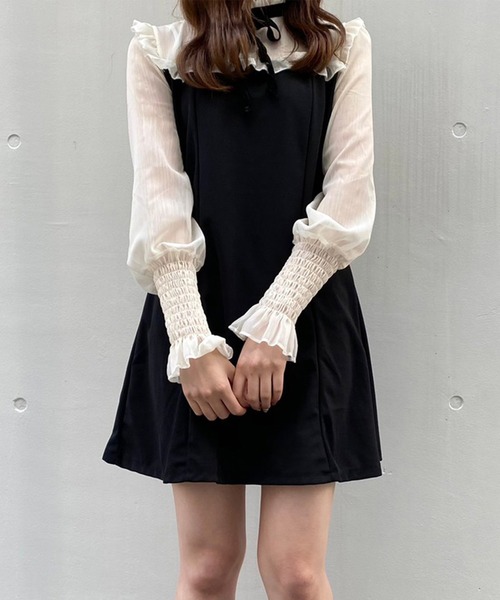 Crea titty&Co. PETIT(クレアティティーアンドコープチ)の「【Crea titty&Co.PETIT】デコルテフリルシフォンミニワンピース(ワンピース・レディース・ブラック・SMALL/MEDIUM)」の4枚目の写真