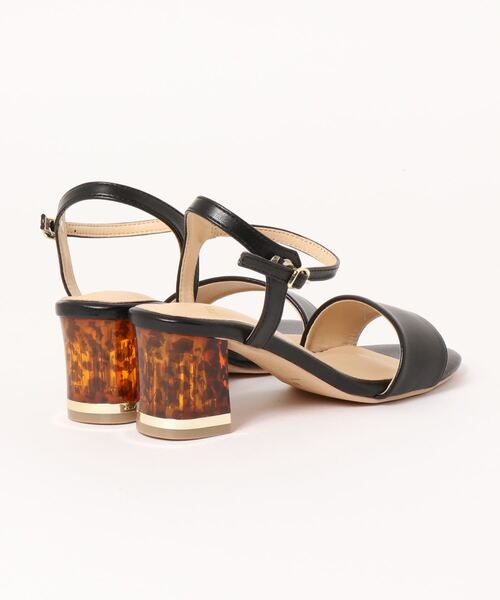 natural couture（ナチュラルクチュール）の「クリアヒールサンダル（サンダル・レディース・アイボリー/ブラック/キャメル・LARGE/MEDIUM）」の5枚目の写真