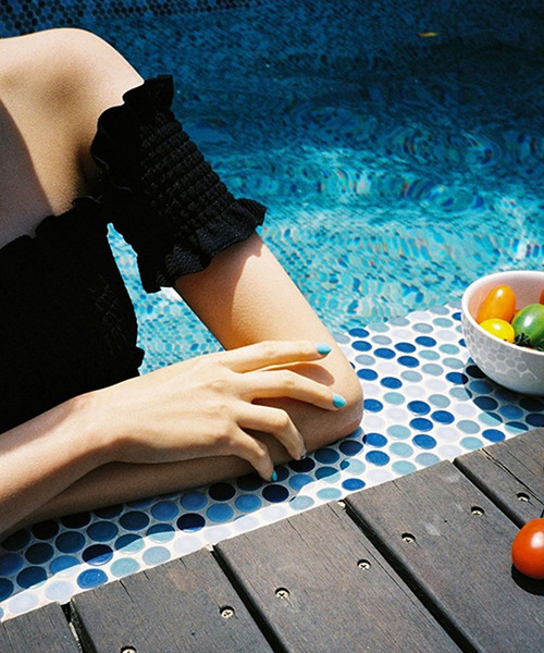 c.u.l(シーユーエル)の「オフショルダー セットアップ 水着 ビスチェ culb25(水着・レディース・ブラック/ブラウン/グリーン・M/XL/L)」の6枚目の写真