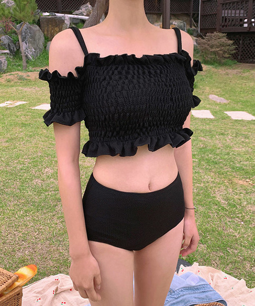 c.u.l(シーユーエル)の「オフショルダー セットアップ 水着 ビスチェ culb25(水着・レディース・ブラック/ブラウン/グリーン・M/XL/L)」の11枚目の写真