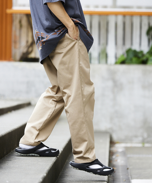 JOURNAL STANDARD relume（ジャーナルスタンダード　レリューム）の「《追加》CALIFORNIA シェフカラーパンツ（チノパンツ・メンズ・ホワイト/ブラック/ベージュ/グリーン/ブルー/レッド・SMALL/MEDIUM/LARGE/X-LARGE）」の10枚目の写真