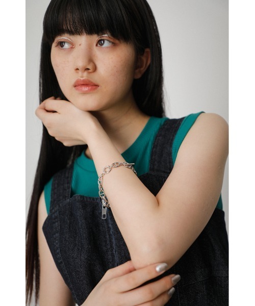 AZUL by moussy(アズールバイマウジー)の「LINK CHAIN BRACELET/リンクチェーンブレスレット(ブレスレット・レディース・シルバー/ゴールド系その他・FREE)」の1枚目の写真